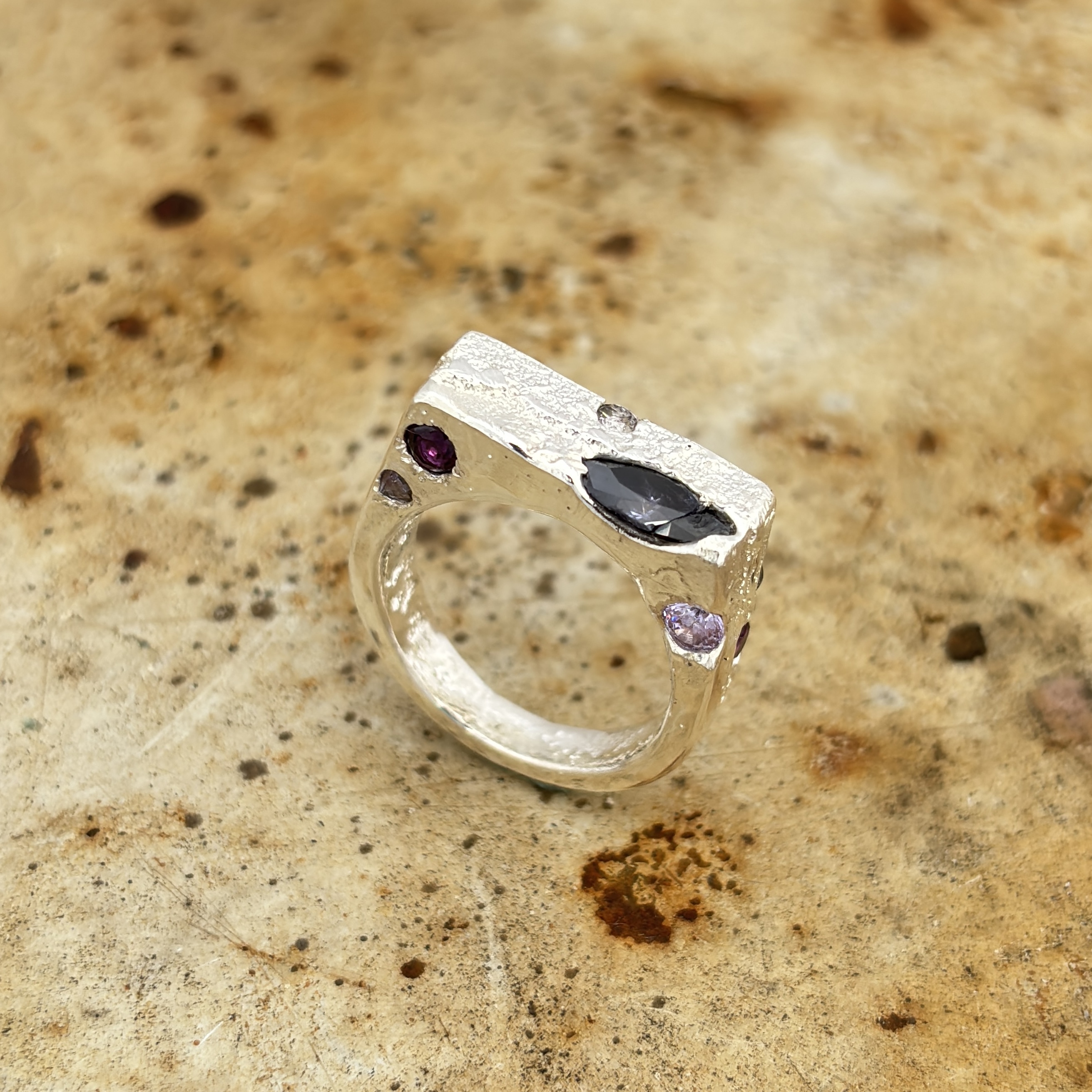 MISZHAN ĴO Axis 30 R1