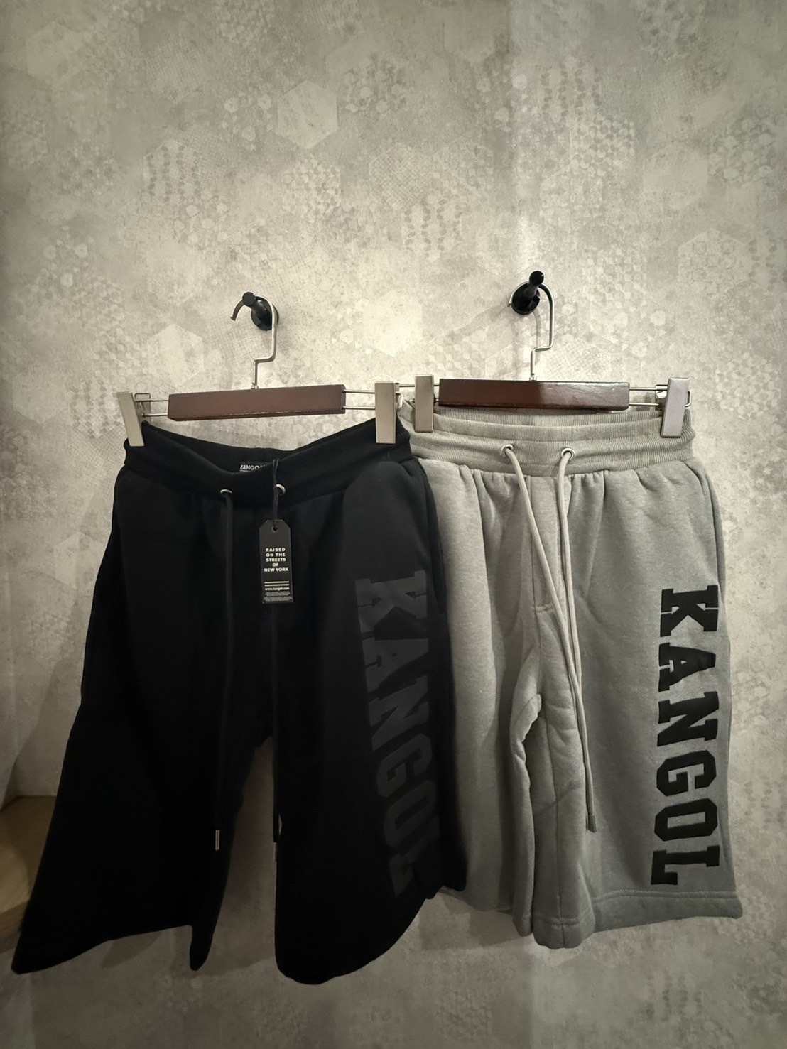 Kangol 袋鼠 側邊膠印字母 短褲 棉褲