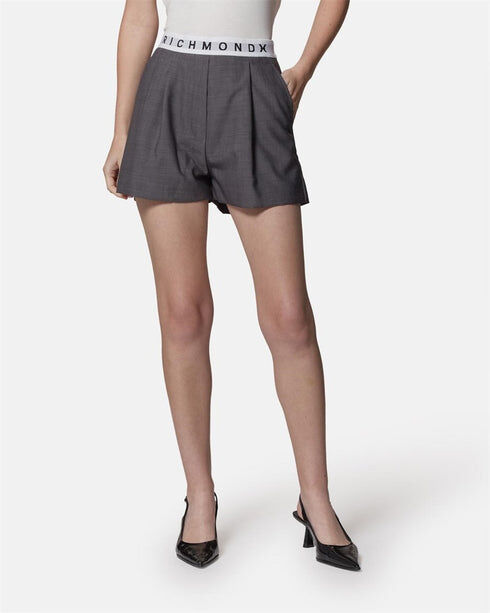 【RICHMOND X】寬版LOGO褲頭短褲