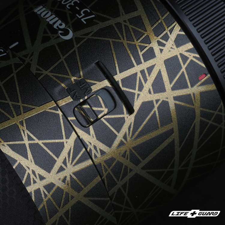 Canon RF 75-300mm F4-5.6 貼膜質感特寫，LIFE+GUARD 設計風格