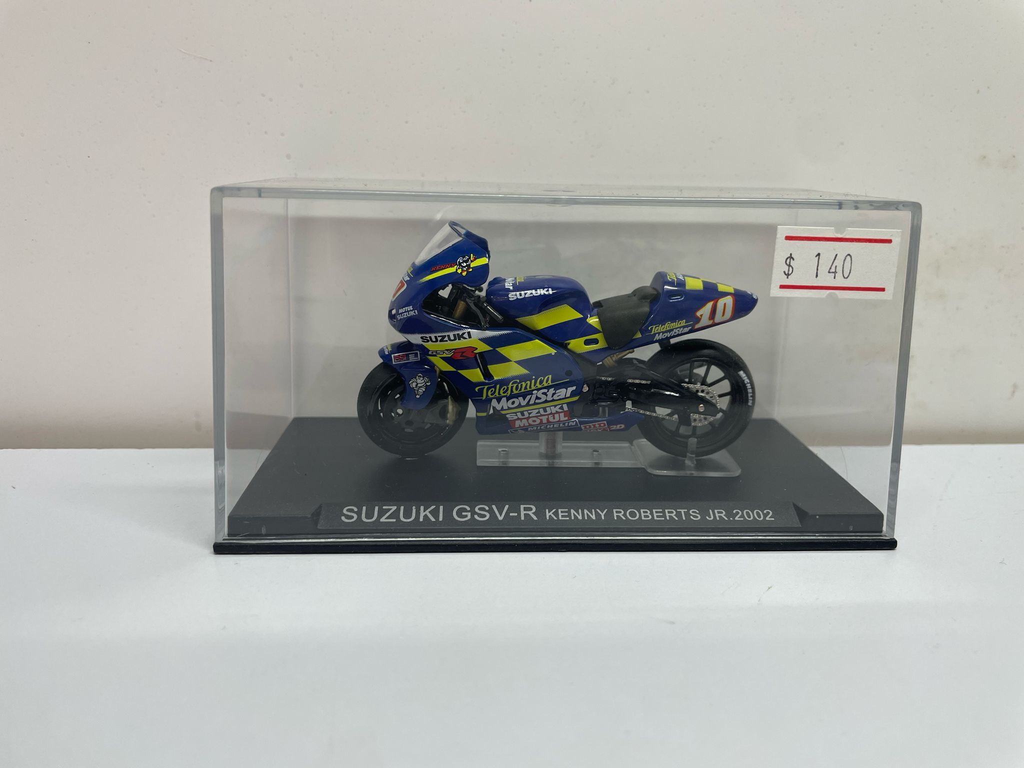 DEAGOSTINI 1/24 SUZUKI GSV-R KENNY ROBERTS JR 2002