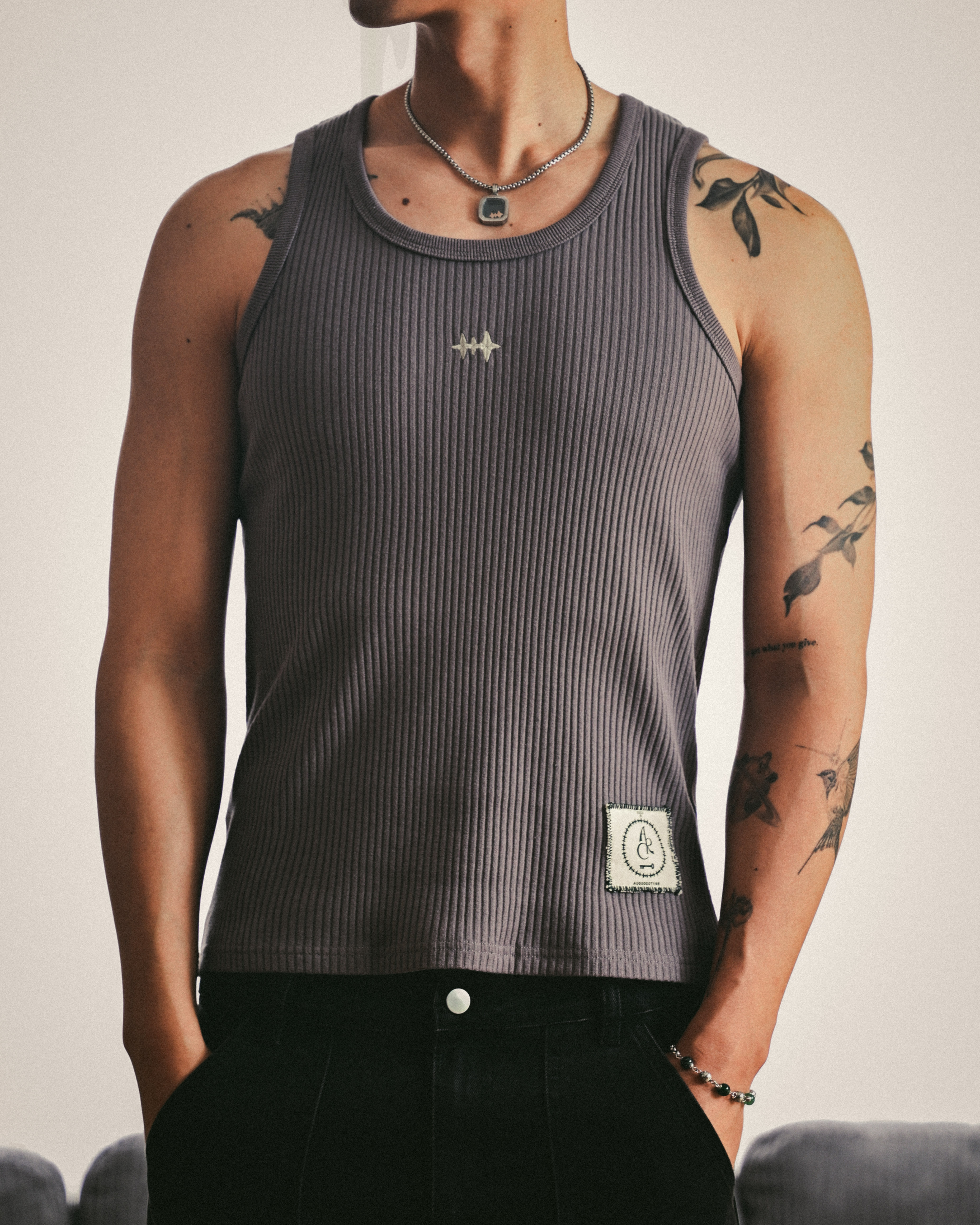 ARC TANK TOP - CHARCOAL
