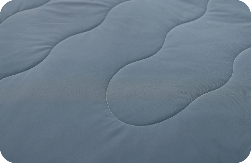 大面積絎縫設計，冰涼感緊貼肌膚。