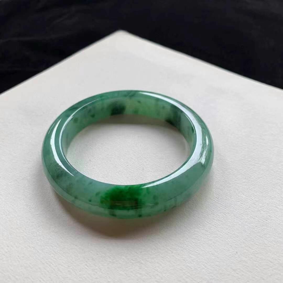 625646 57.2mm辣綠翡翠正圈手鐲 (56-58)
