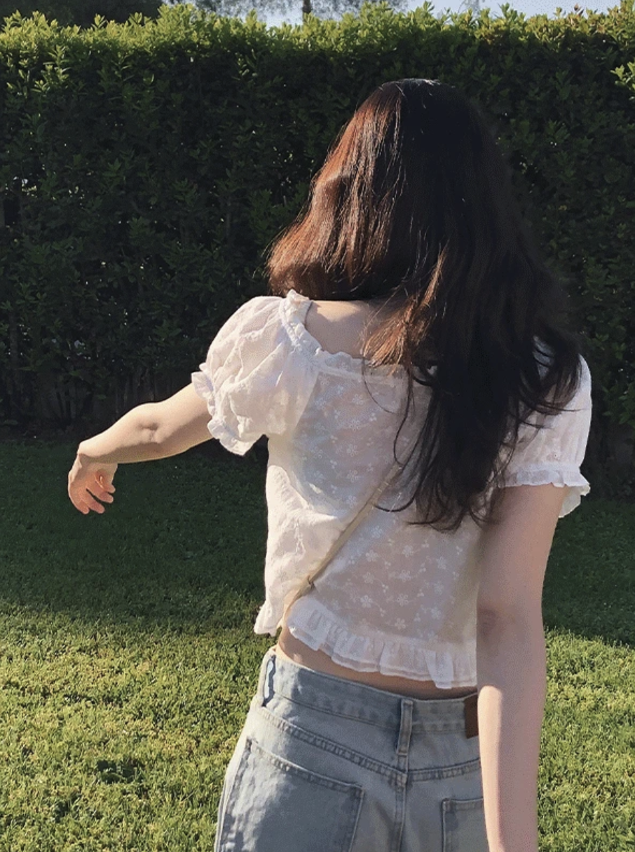 預訂｜SLOWAND #SLOWMADE 三層蕾絲拼接上衣 (One Color)