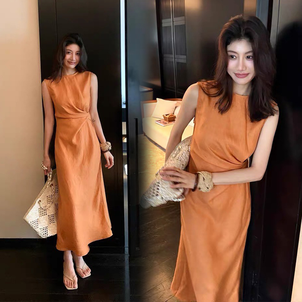 顯白色系腰扭結造型圓領長洋裝S-XL / 2色 (Elegant & Love)