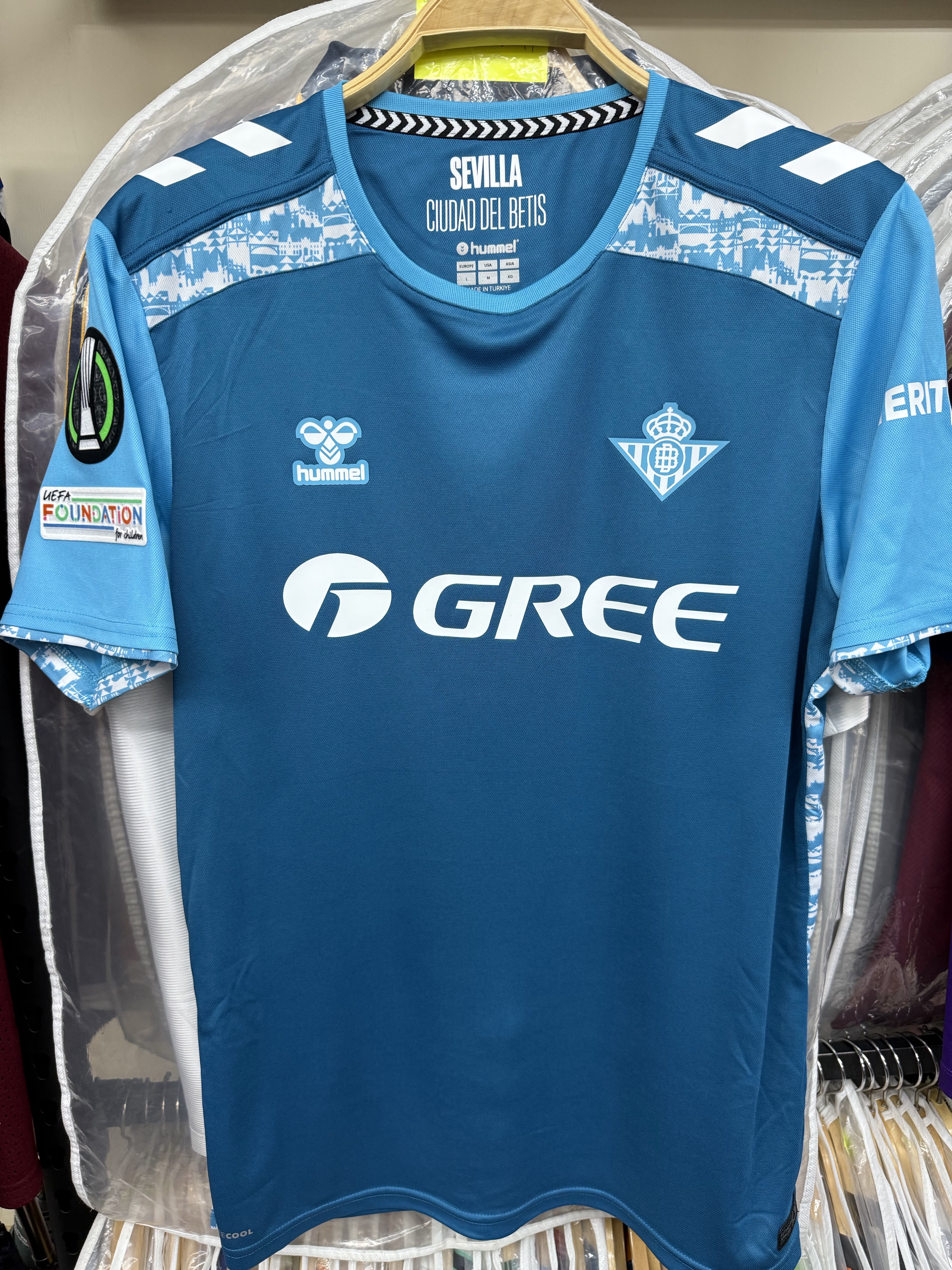 24-25皇家貝迪斯二客伊斯高球衣