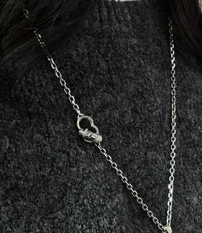 SMALL BERO PEANUTS CHAIN SQUARE 60CM