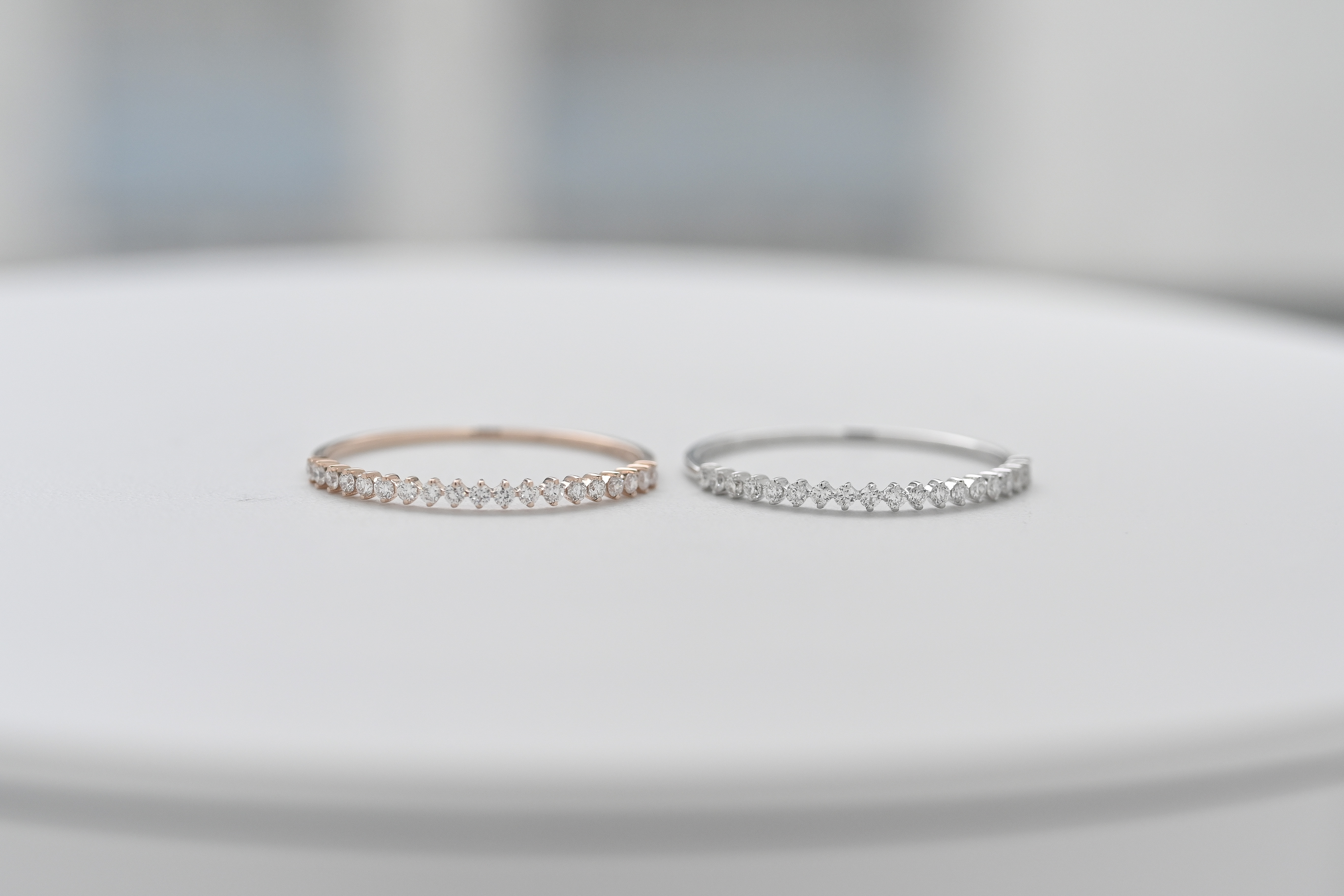 18K Dots Diamond Ring