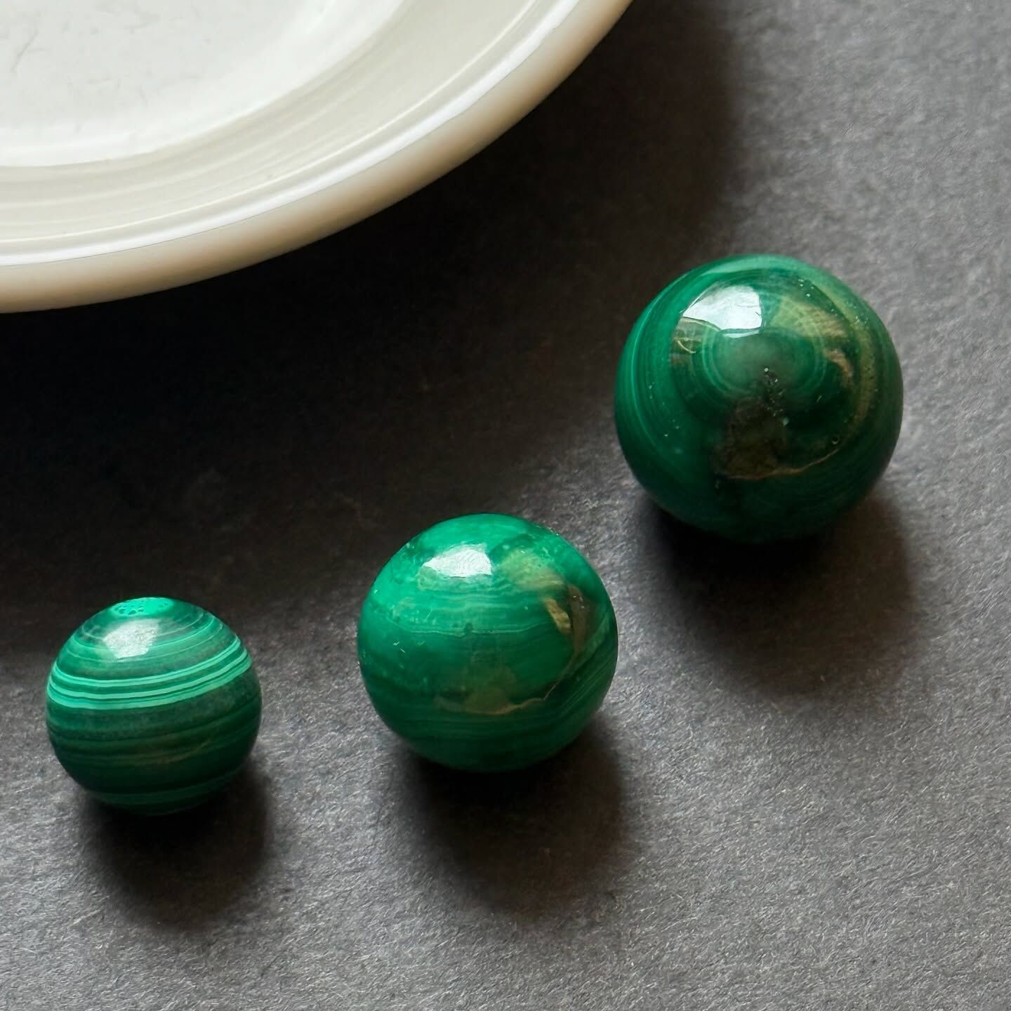 [原石] 孔雀石 水晶小球 三種尺寸