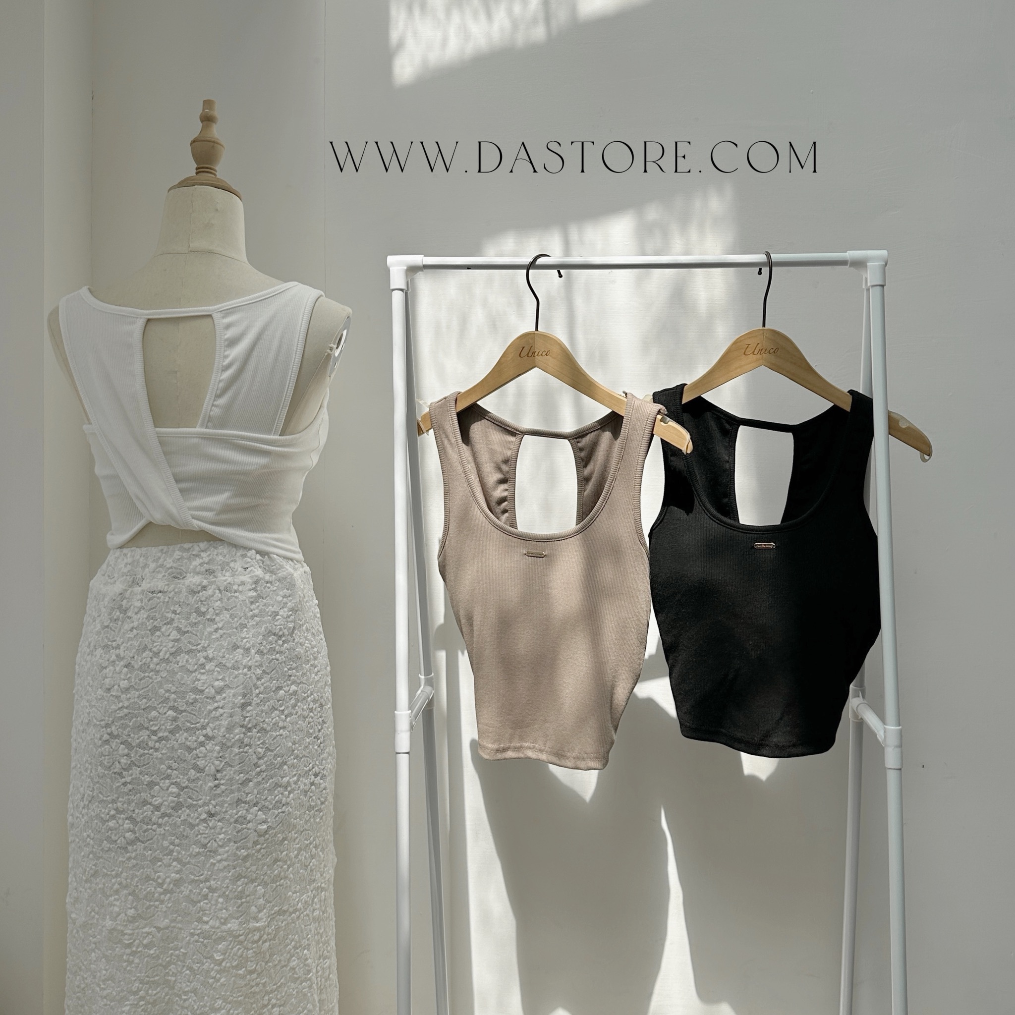 小鐵牌美背方領bratop