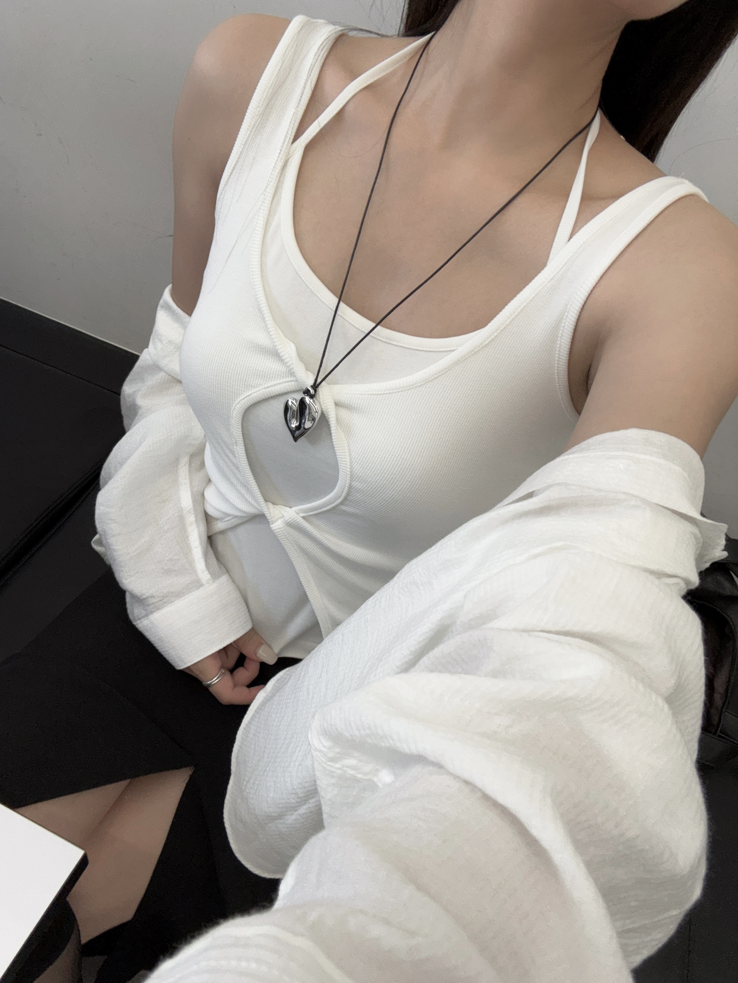 【現貨】U28 夏日的快樂! 假兩件背心 (白)