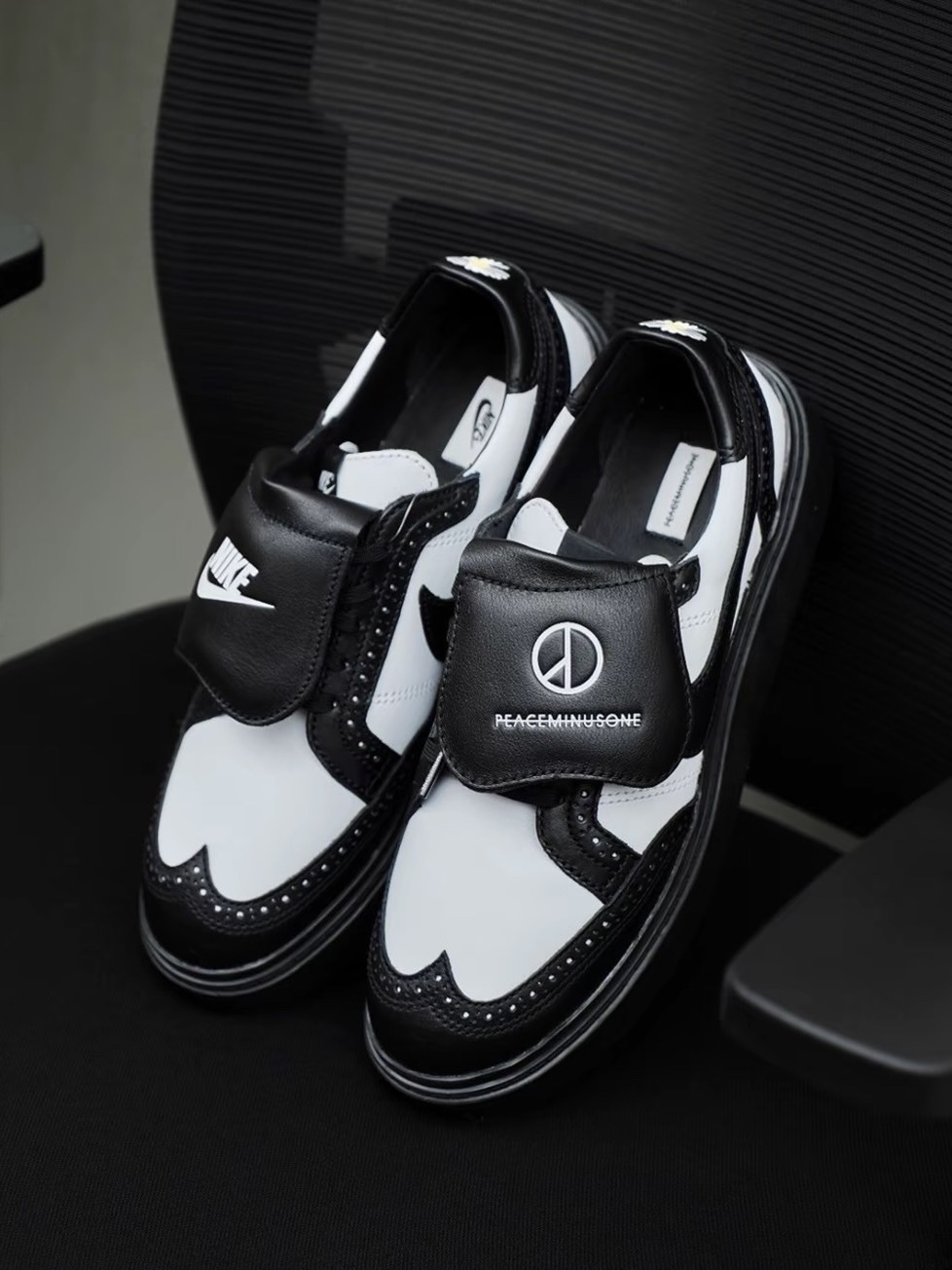 Nike x PEACEMINUSONE Kwondo 1 GD 雛菊 權志龍聯名 黑白 熊貓 DH2482101