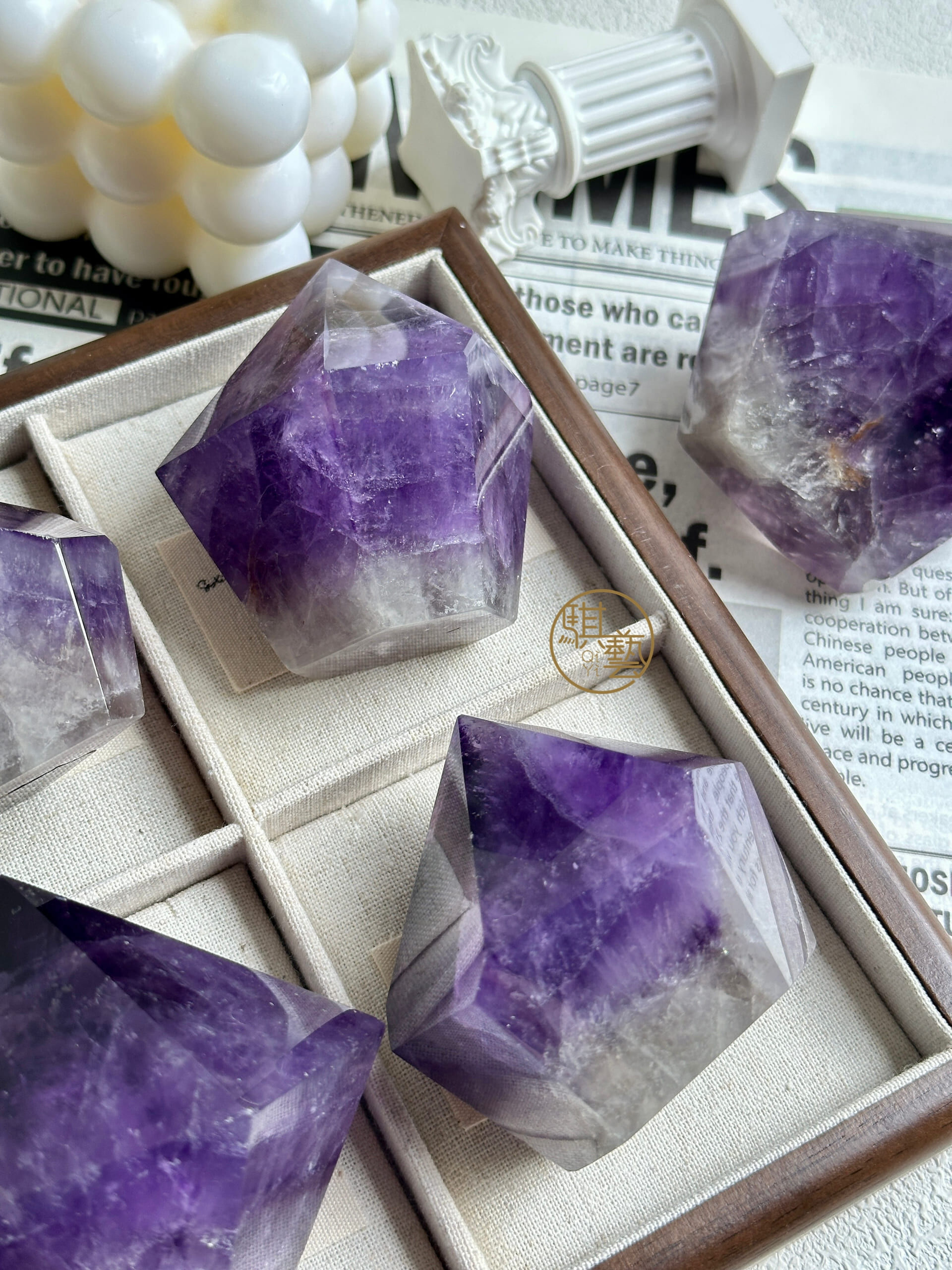 玻利維亞紫晶柱｜平衡智慧與靈性力量的守護之石