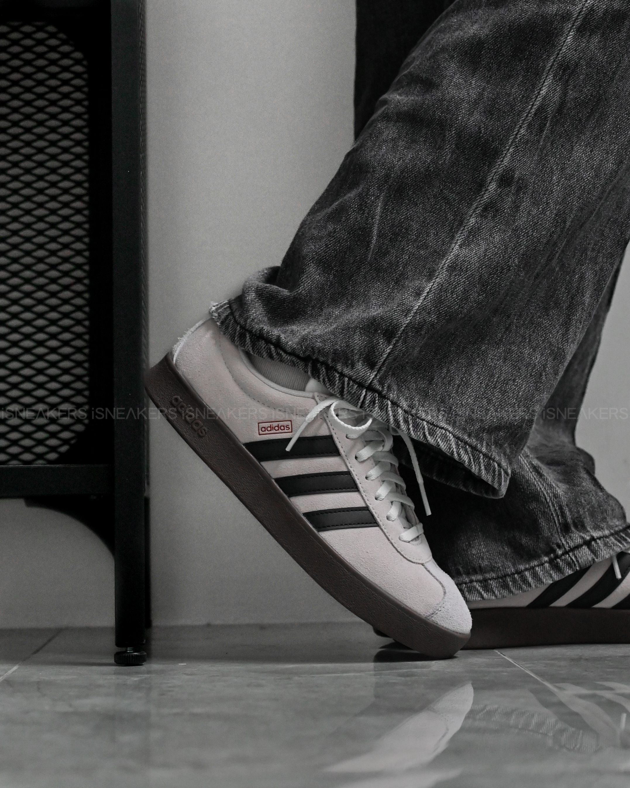iSNEAKERS｜Adidas Neo VL Court "Gray Black Gum" 米灰紅標 JS3003