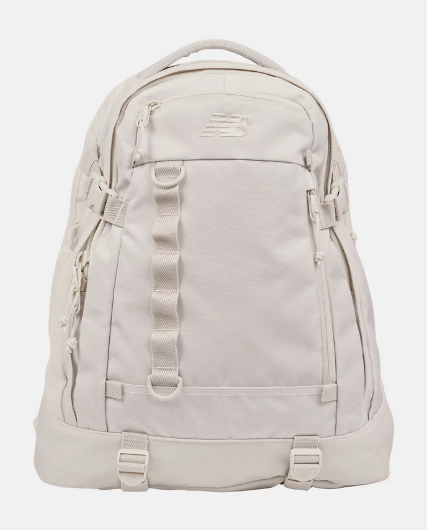 New Balance 男女款 米白色 後背包 | 百搭休閒風 情侶包款 | JUN25