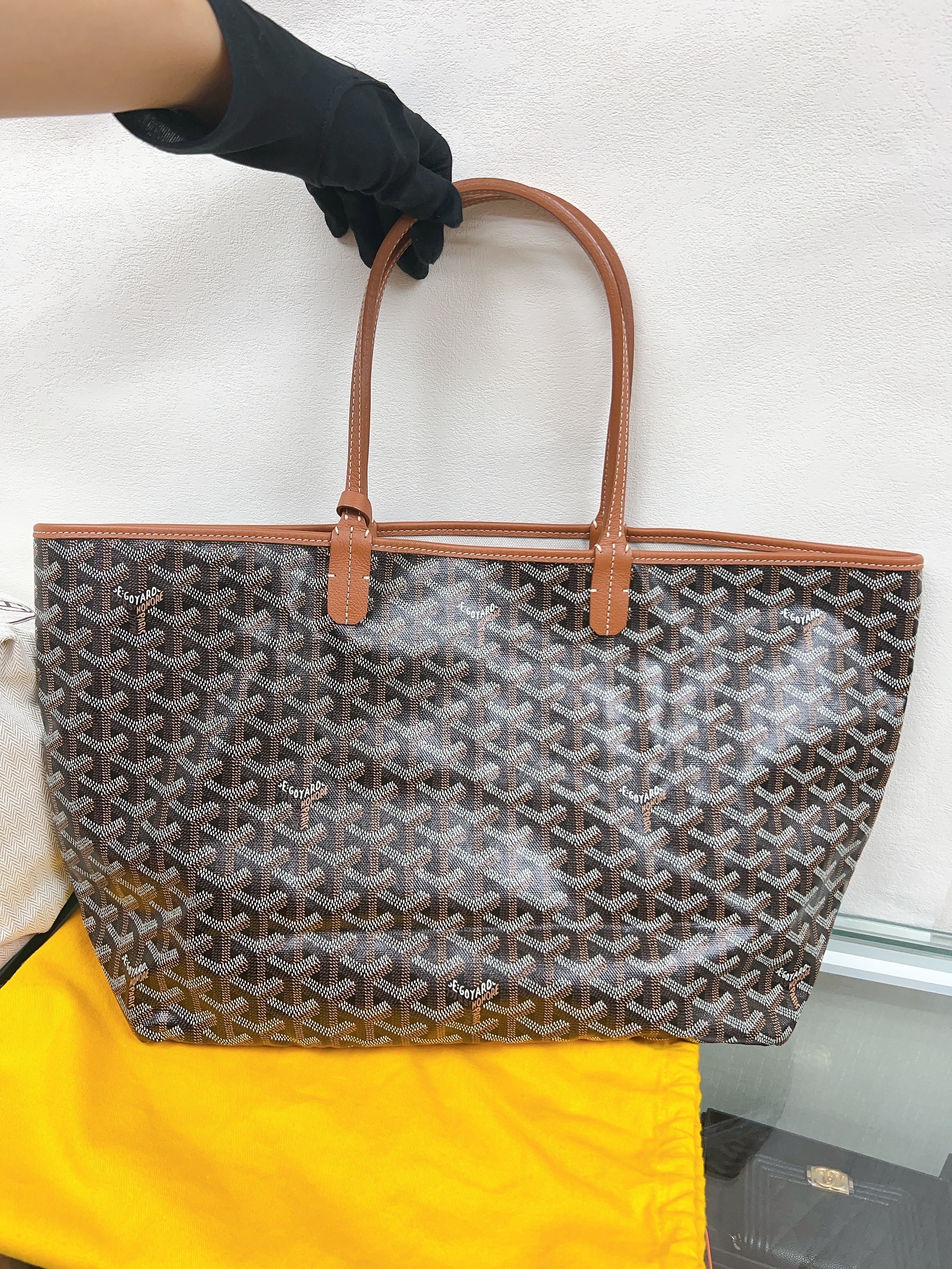 Goyard Saint Louis tote pm tan