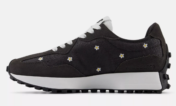 New Balance 327 女款 小花刺繡 黑色休閒鞋 | 復古美型百搭款 | JUN25