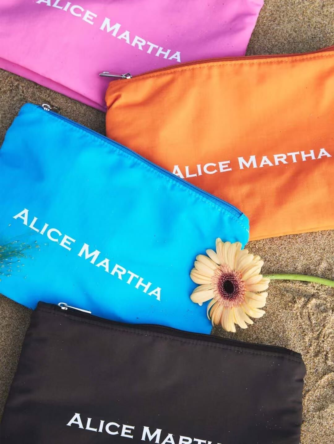 Alice Martha - Pisa *4色*