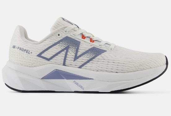 New Balance FuelCell Propel v5 女款 路跑慢跑鞋 白藍配色 | 輕量高回彈 跑者推薦 | JUN25