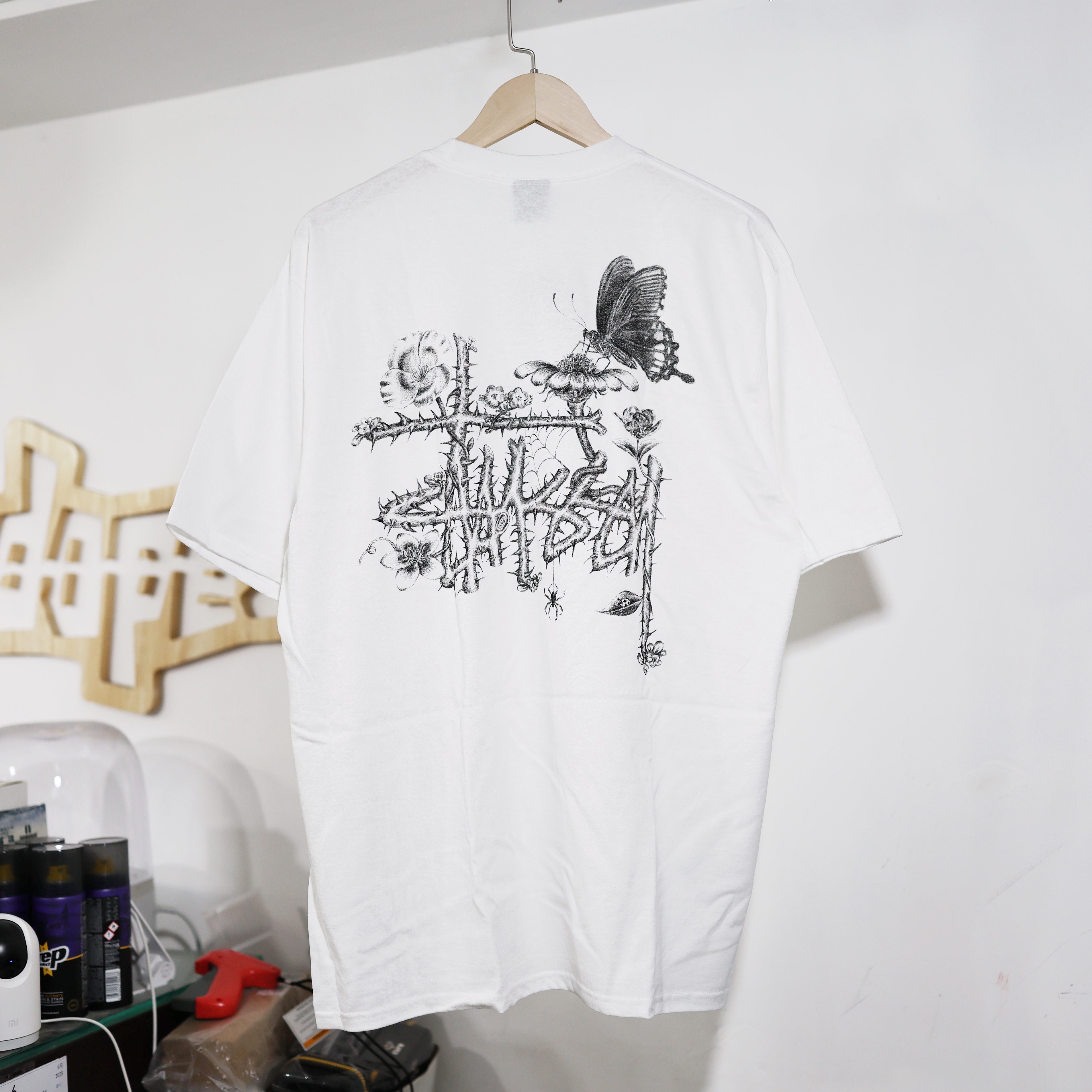 STUSSY IN BLOOM TEE WHITE