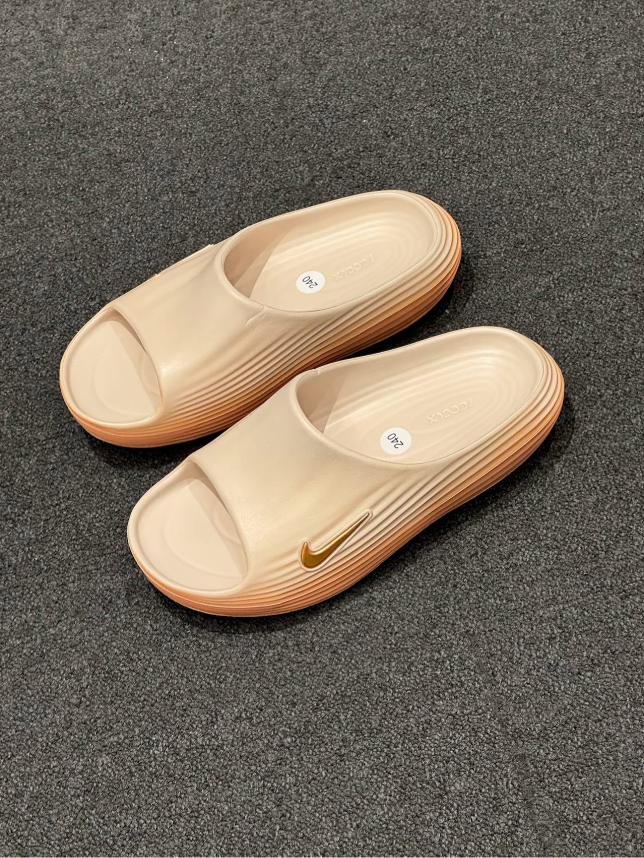 Nike React x Reiuven& Slide Summit 拖鞋 (粉橙色) HV4484-800