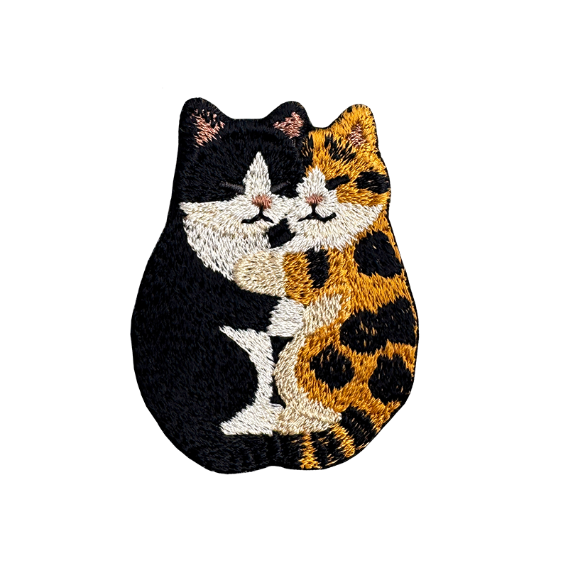 幸福貼貼貓-賓士&三花 貓咪刺繡貼紙｜ Sin意工作室
