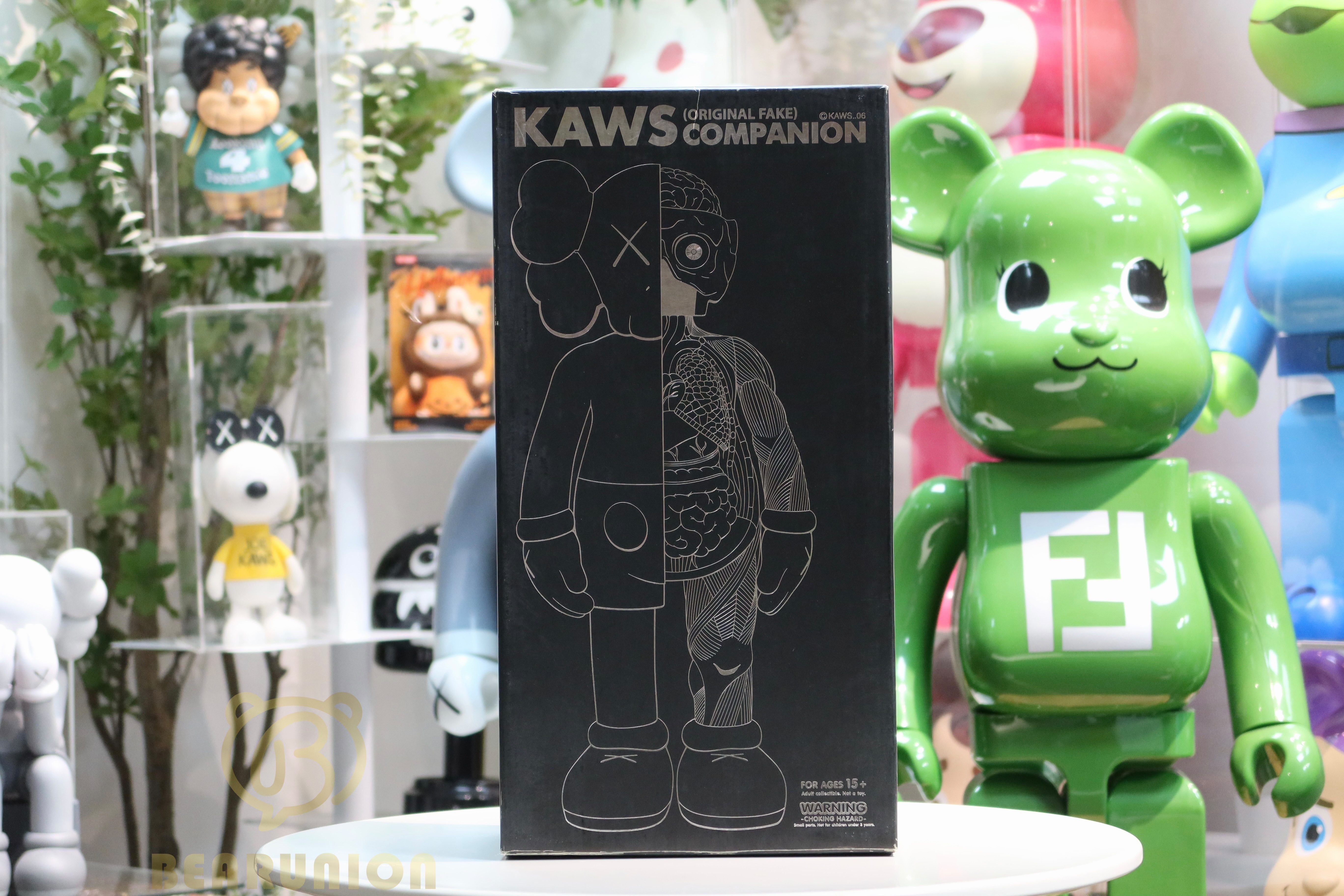 🥇現貨🥇KAWS Five Years Later 5YL Dissected Companion Black