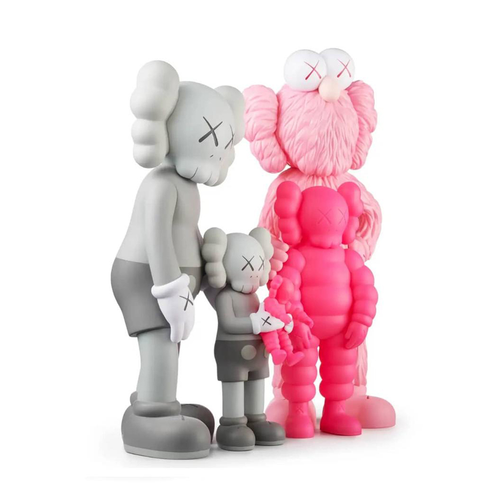 KAWS FAMILY VINYL FIGURE GREY
