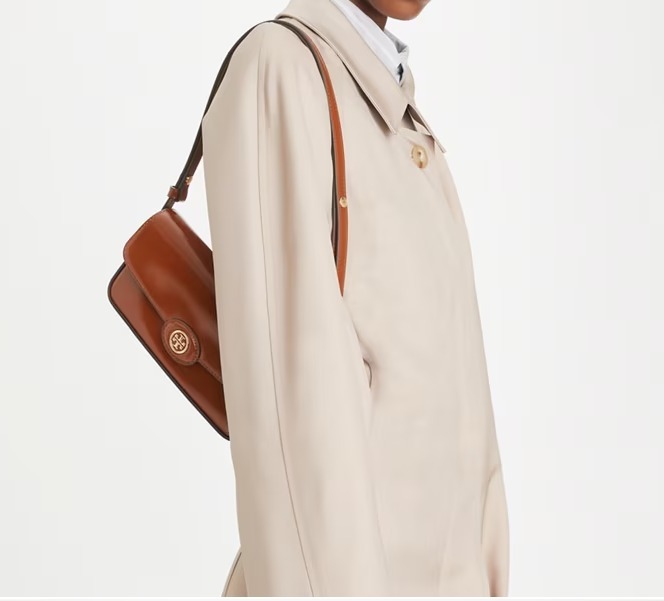 【預購】Tory Burch ROBINSON SPAZZOLATO G061893 斜咩袋（焦糖色）