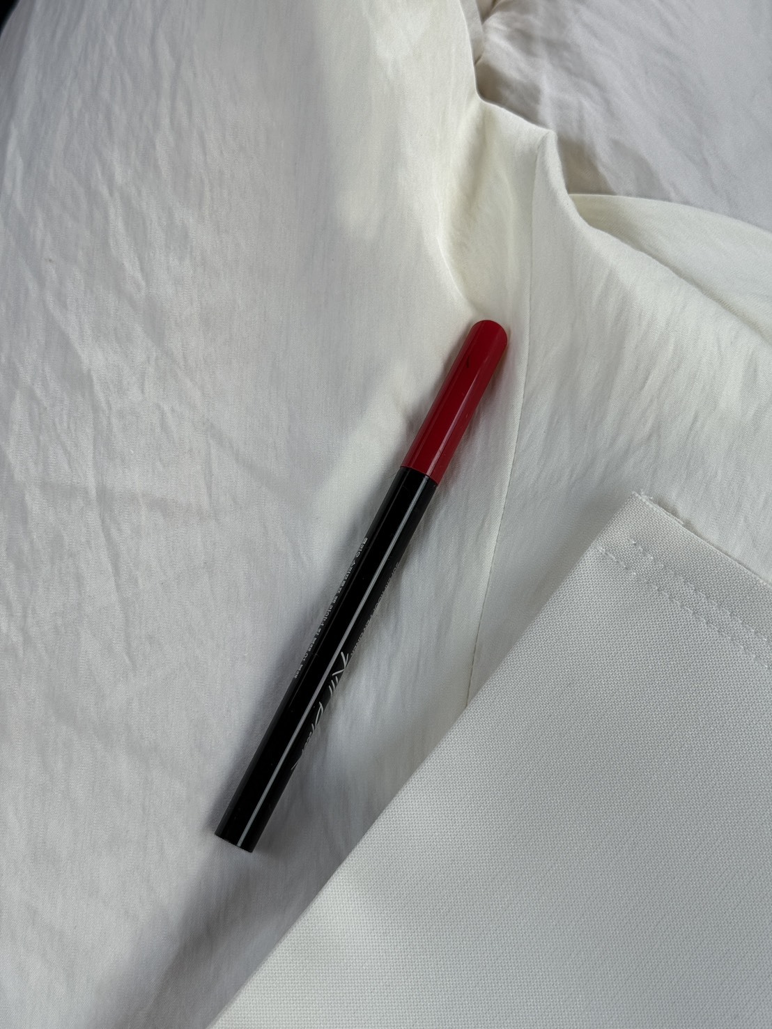 Ranie選品🇰🇷 夏天不糊眼線筆 (預購)