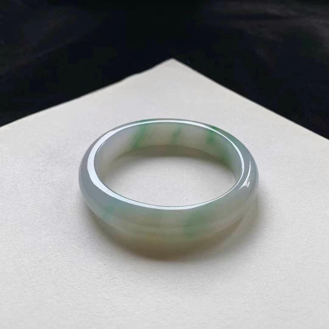 625650 54mm冰飄綠翡翠貴妃手鐲 (52-54)
