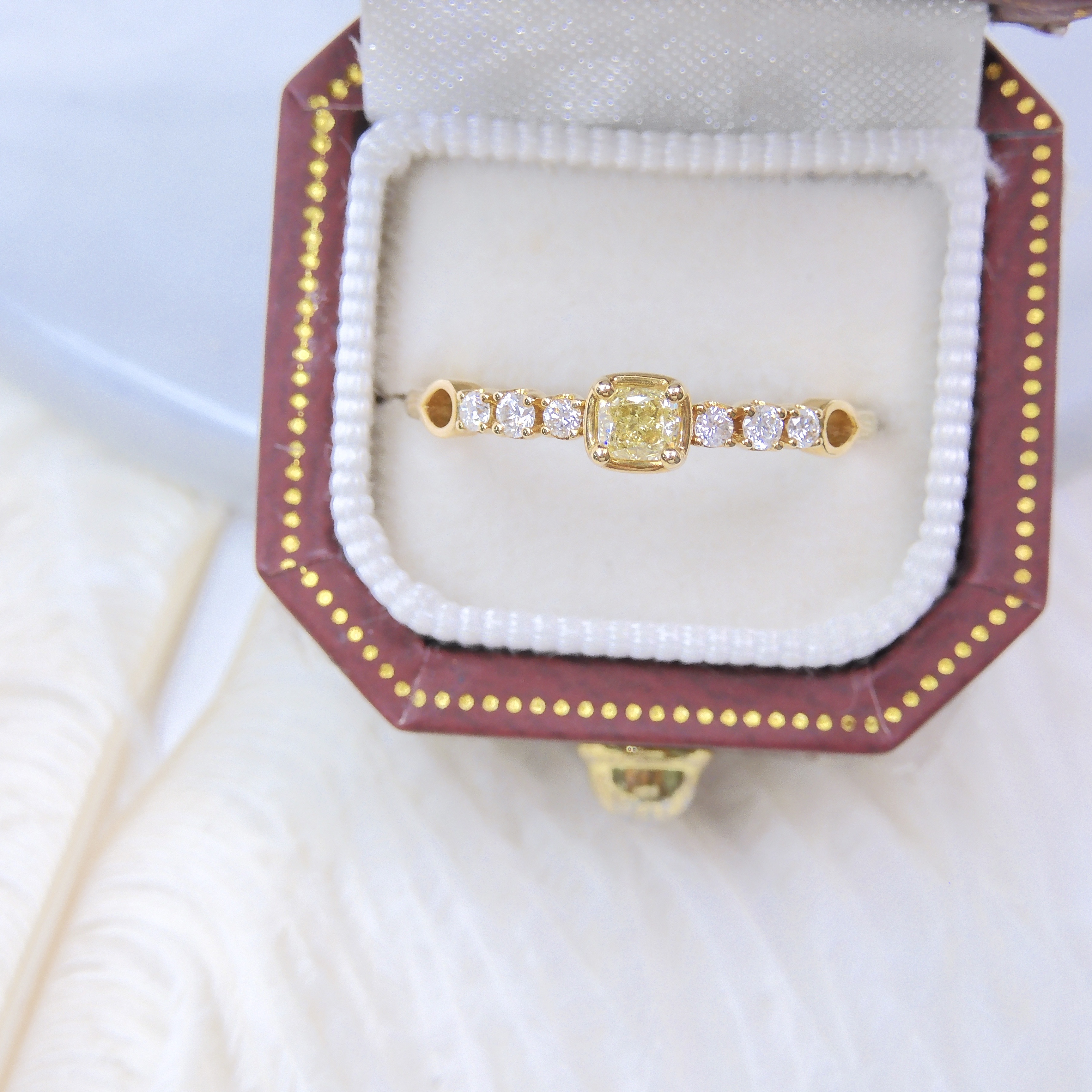 18K金 0.18ct 黃鑽戒指