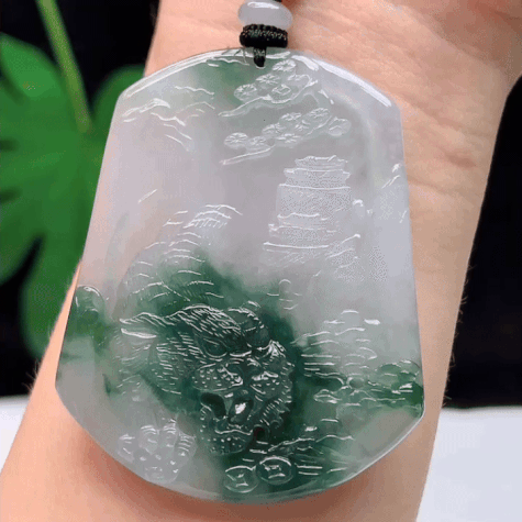 62339 翡翠飄花虎牌