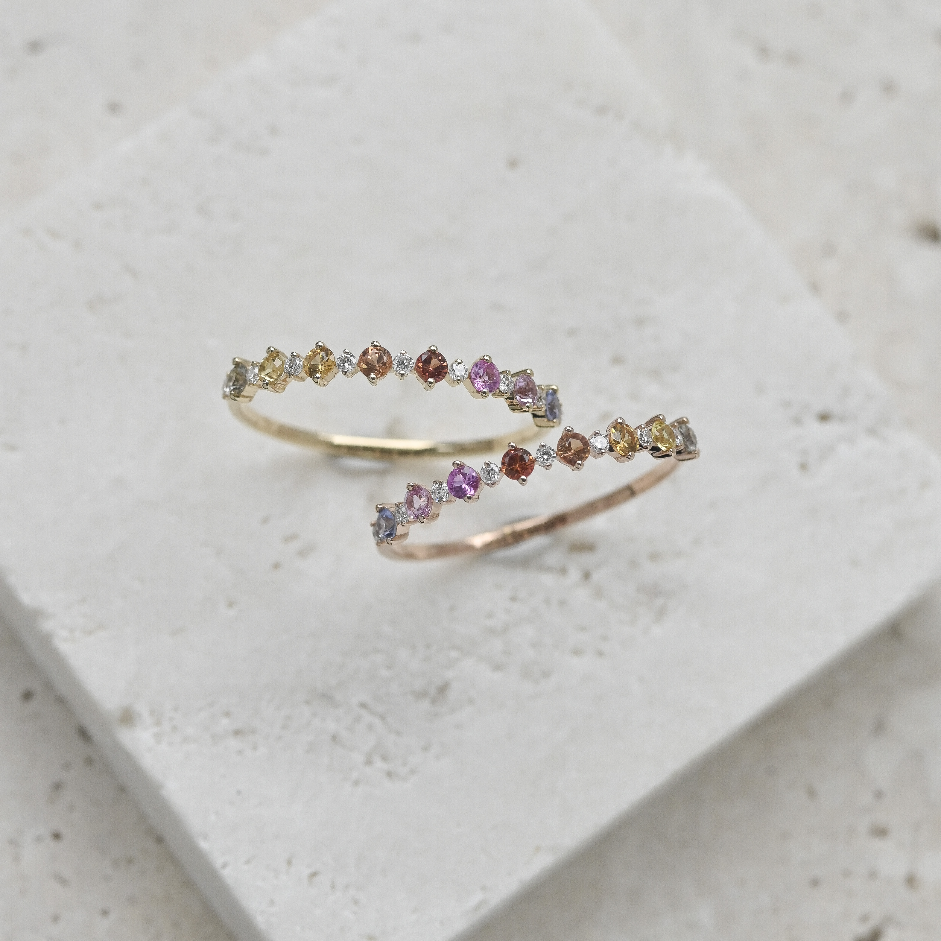 18K Rainbow Dapomine Gemstone Ring