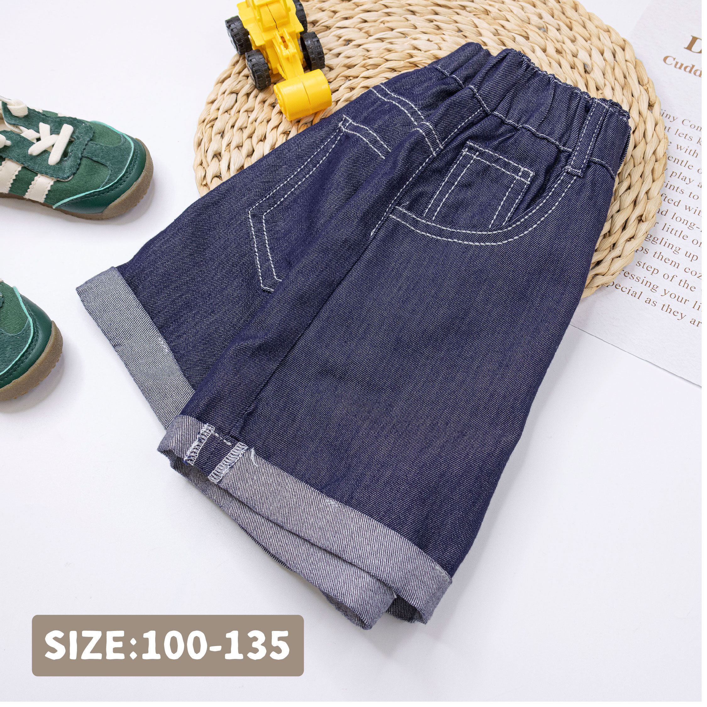 【H50913】經典字母反褶丹寧短褲