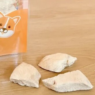 冷凍乾燥雞胸肉｜酥鬆易咬