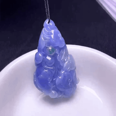 62420 翡翠白菜吊墜