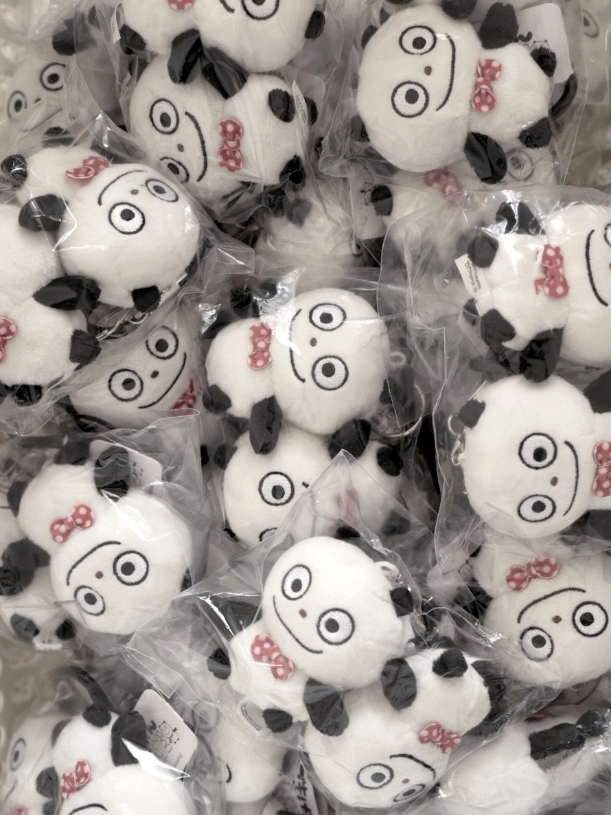 開心熊貓登山扣玩偶吊飾