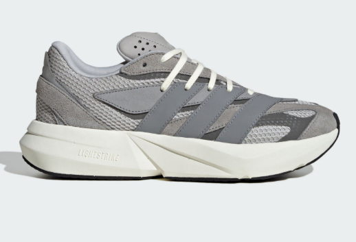 ADIDAS LIGHTBLAZE Men’s Lightweight Running Shoes – JUN25