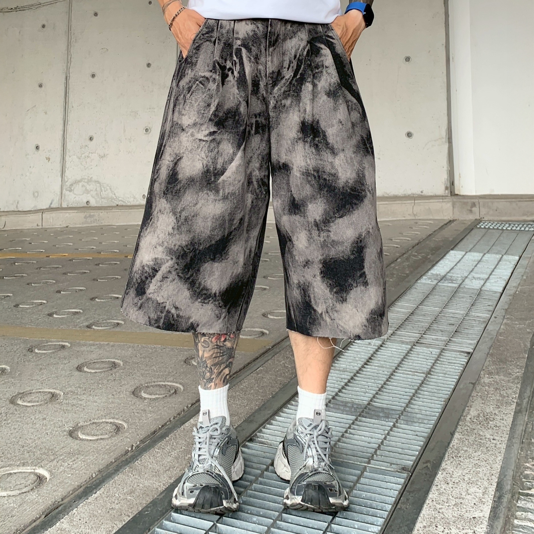 XCTRL 紮染七分牛仔短褲-黑