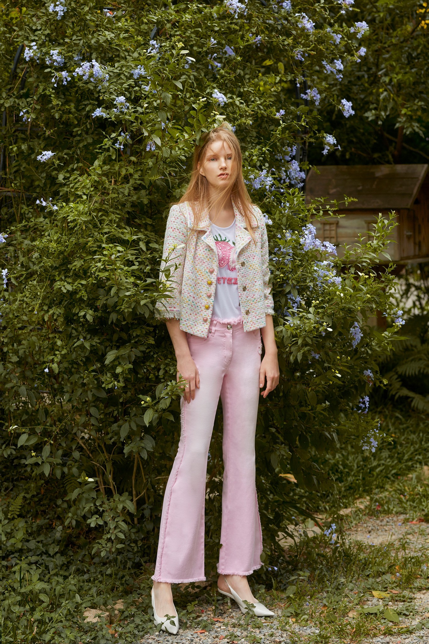 BC1EC317A1 浪漫農夫夏日閃鑽草莓T（三色）