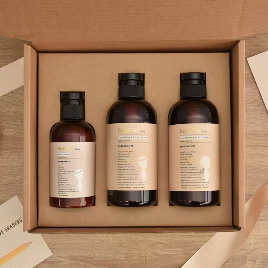 《彌月寵愛禮盒》嬰兒植物油沐浴露 2入 + 乳液 1入