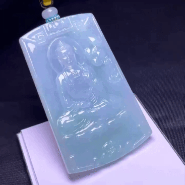 62426 翡翠大日如來吊墜