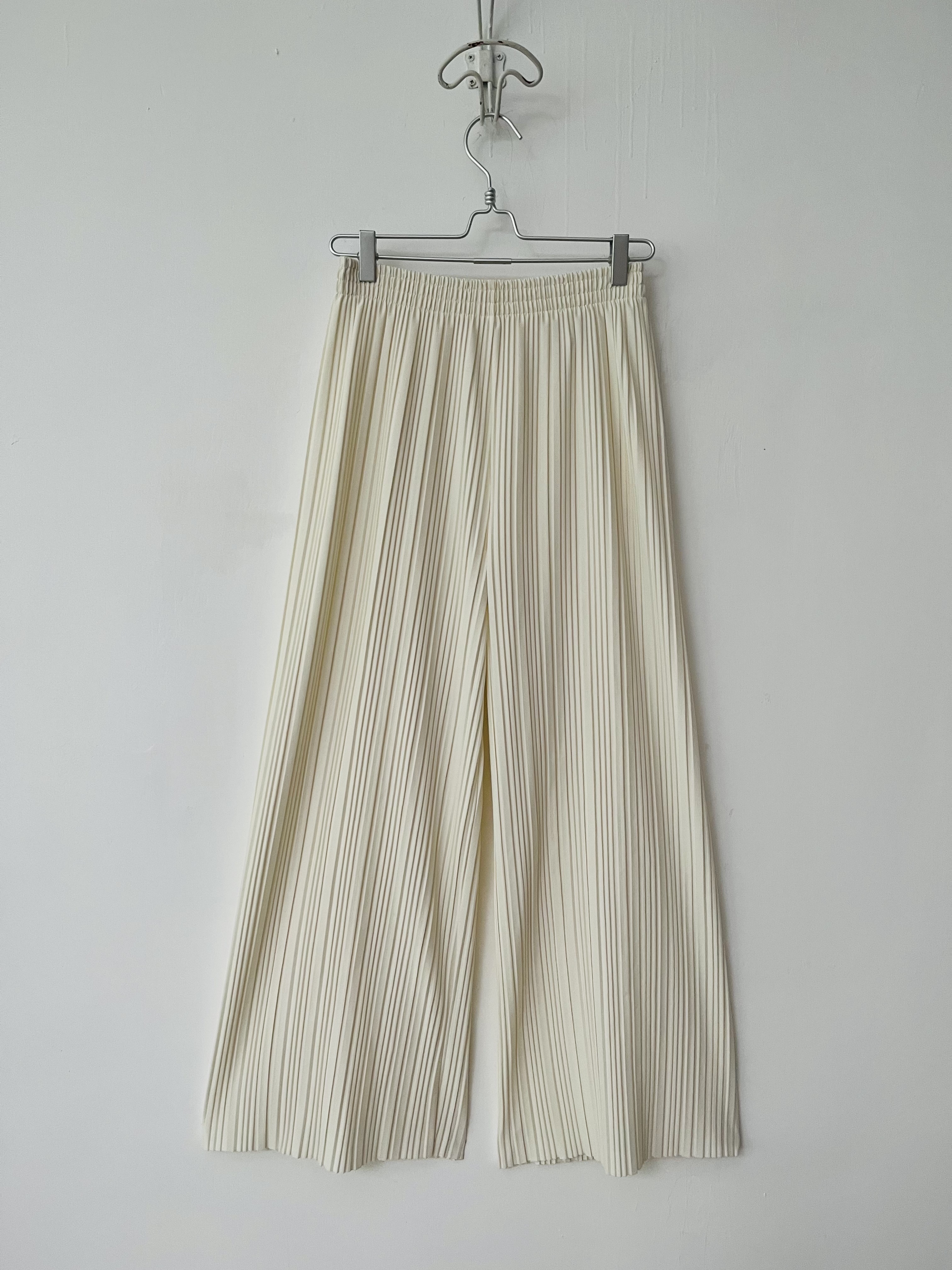 白色百褶全橡筋褲