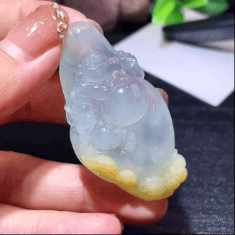 62429 翡翠佛公吊墜