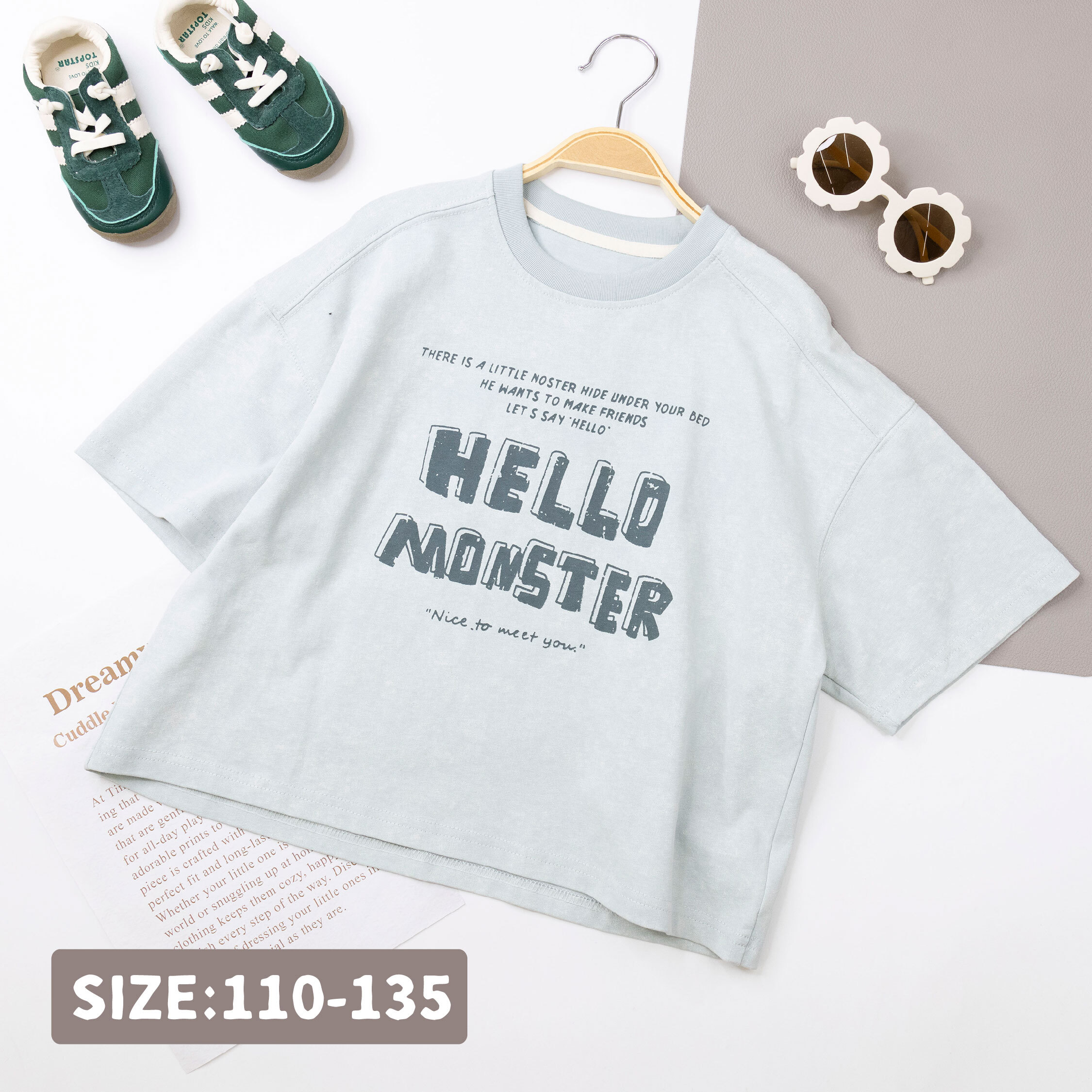 街頭藝術字母舒適圓領上衣/短T (H50461)