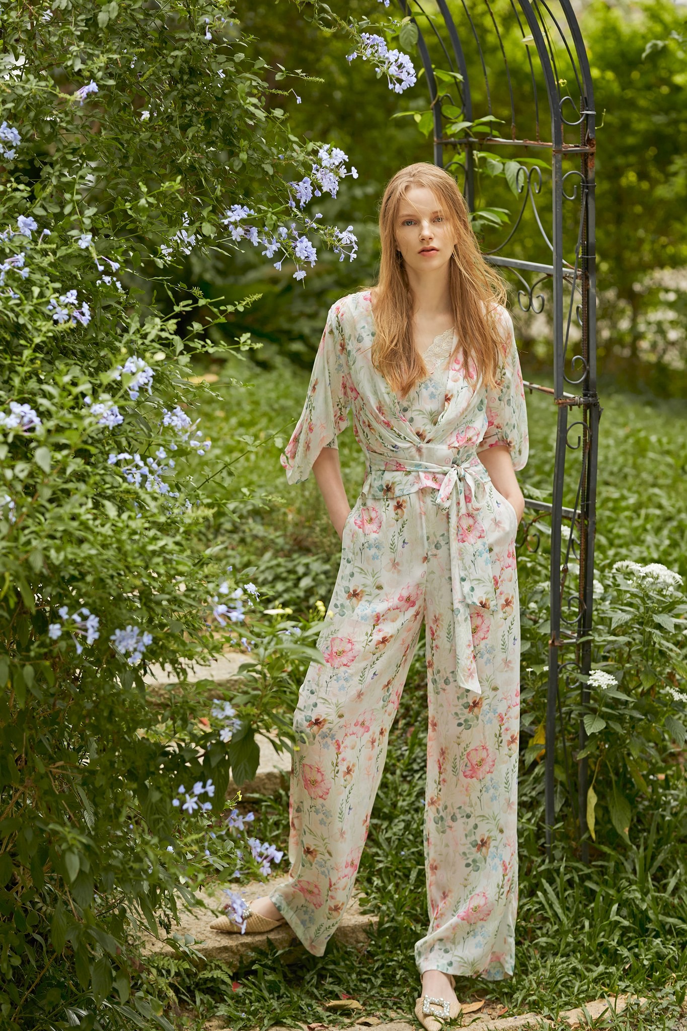 BC1EA027B1薇薇安花園微透膚長褲