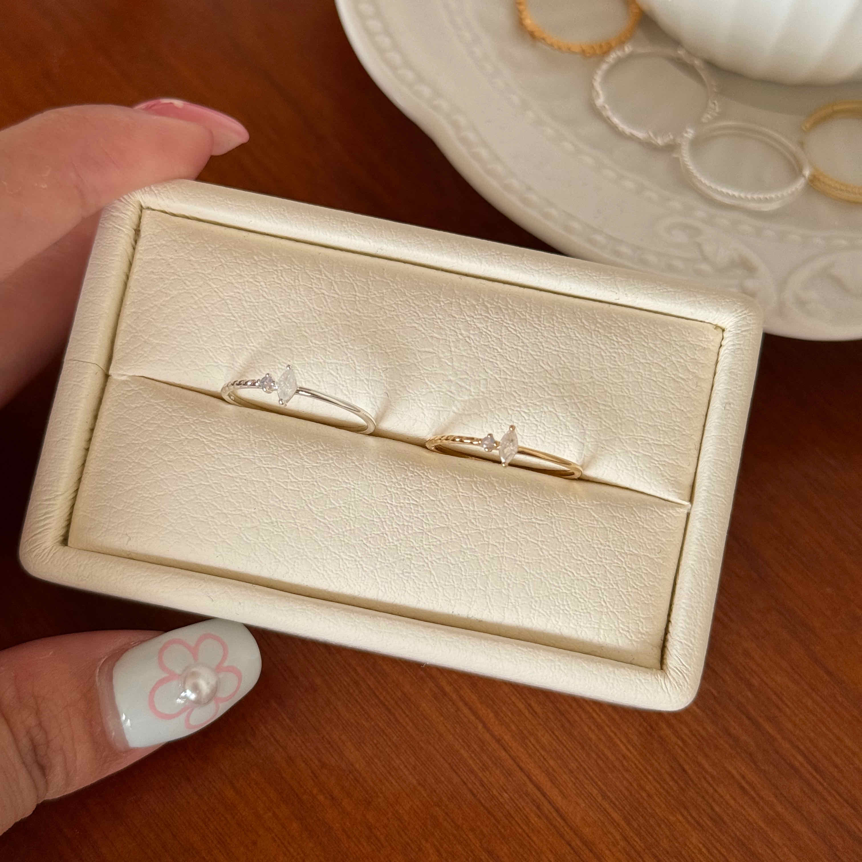 🇰🇷925 silver 簡約寶石不對稱戒指｜2 color