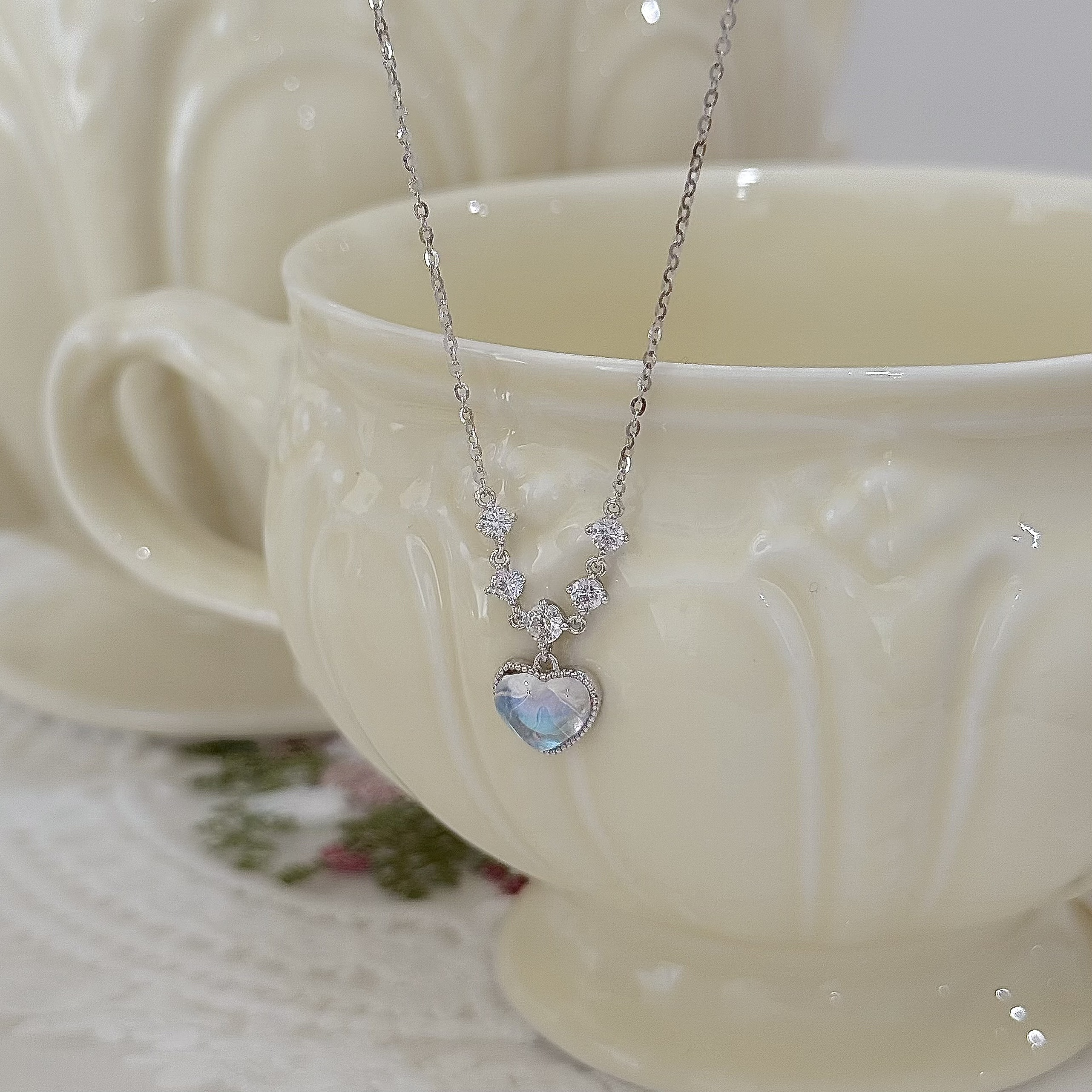 M152【輕奢】排鑽水晶愛心純銀鎖骨鏈